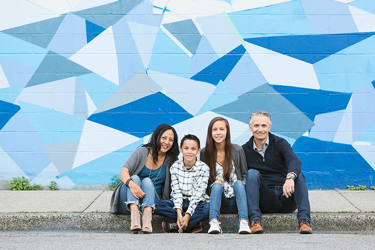 urban family portraits in Vancouver | Jenn Di Spirito Photography | www.jenndispirito.com